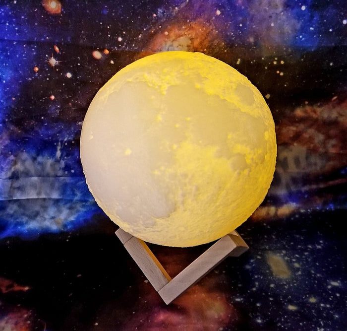 3D Printed Moon Lamps