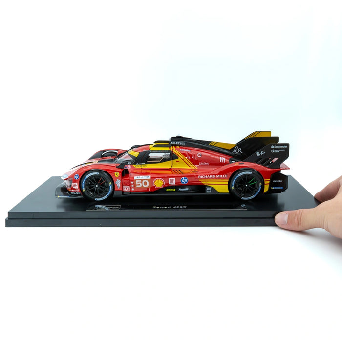 Bburago Ferrari 499P Le Mans 2024 Hypercar Schaalmodel 1:18