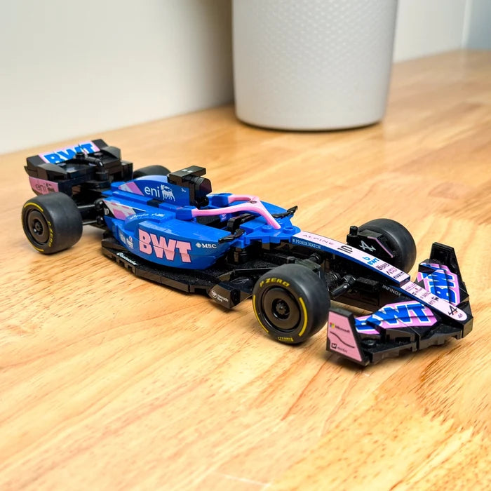 CaDA BWT Alpine F1 A525 1:24 - Bouwset Auto | C55024W