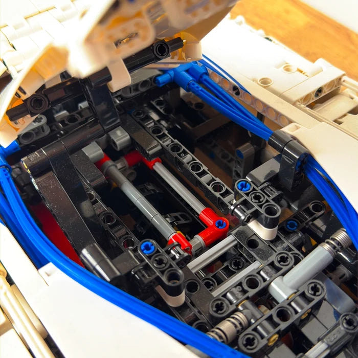 CaDA Mazda 787B 1:10 - Bouwset Auto | C63007W