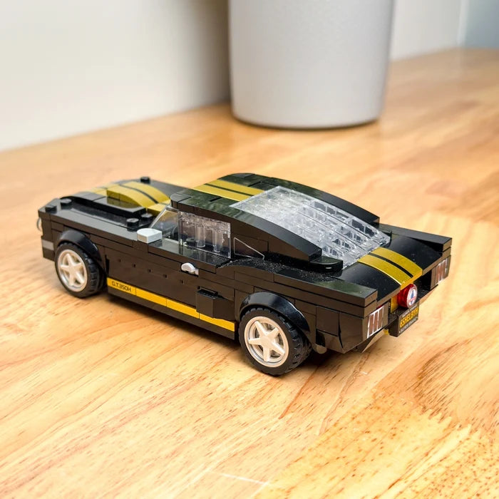 CaDA Shelby GT 350H 1:24 - Bouwset Auto | C55034W
