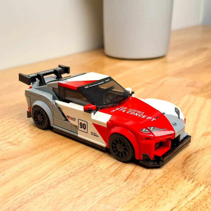 CaDA Toyota GR Supra GT4 1:24 - Bouwset Auto | C55041W
