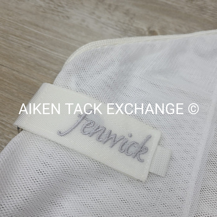 Fenwick Equestrian BodyGuard Mesh Cooler, White (has some marks) 62"