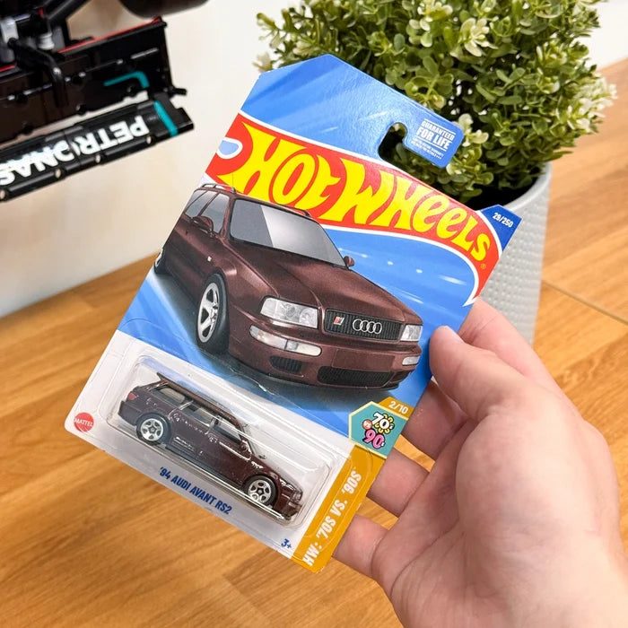 Hot Wheels '94 Audi Avant RS2 bruin VS | 29/250 (2024)