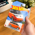 Hot Wheels Volkswagen ID. BUZZ oranje VS | 202/250 (2024)