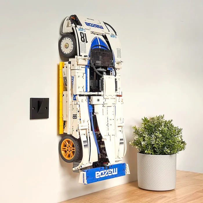 Muurbeugel voor CaDA Mazda 787B 1:10 | C63007W